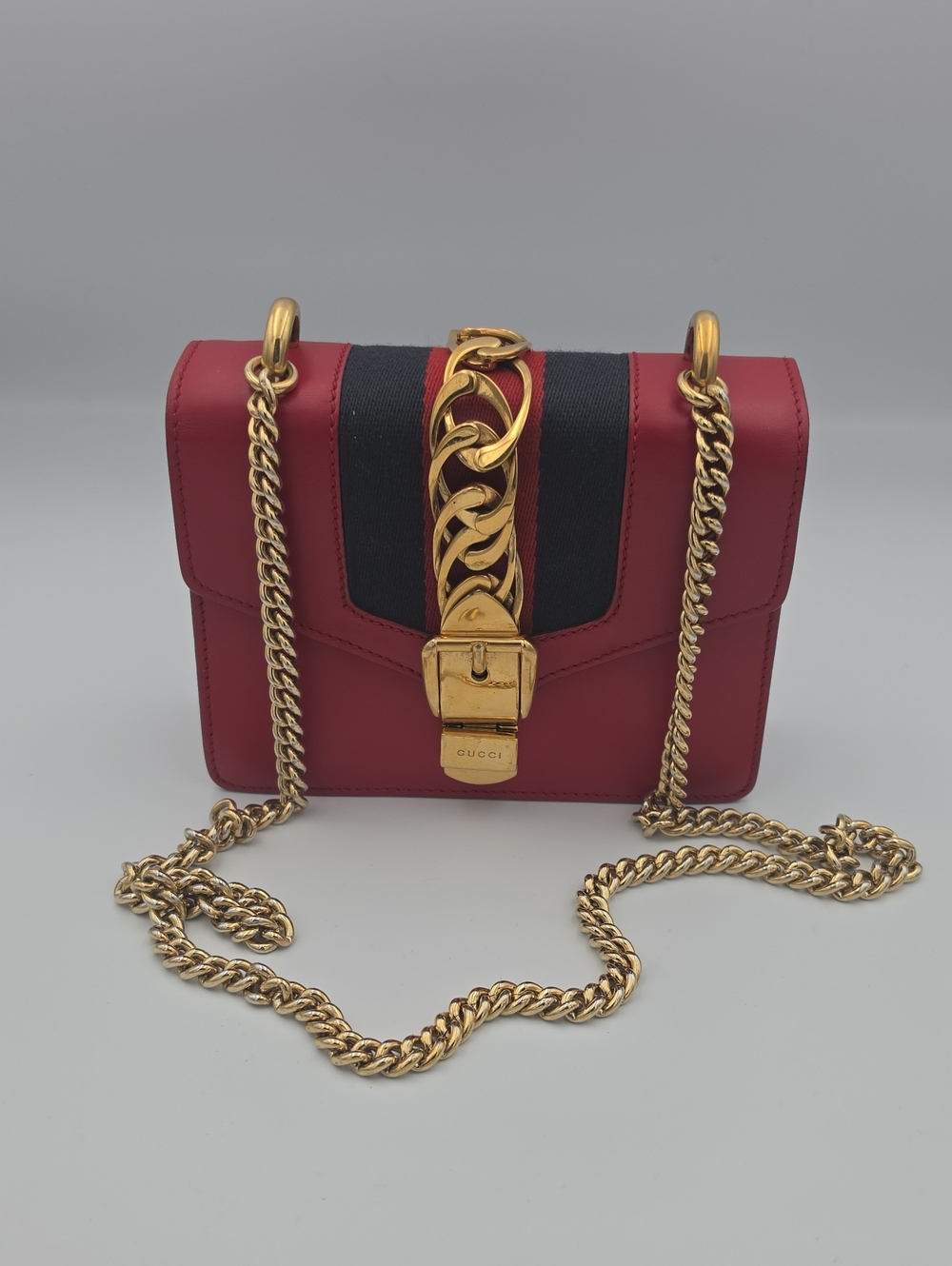 Gucci Sylvie Red/Blue Sherry Cow Leather Gold Chain Mini Crossbody COA(EUC)❤️💙✨